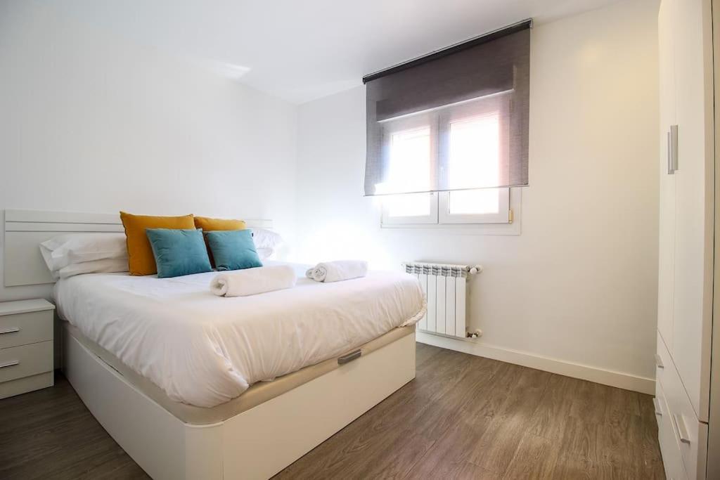 Apartamento En Santander Con Aparcamiento Kültér fotó